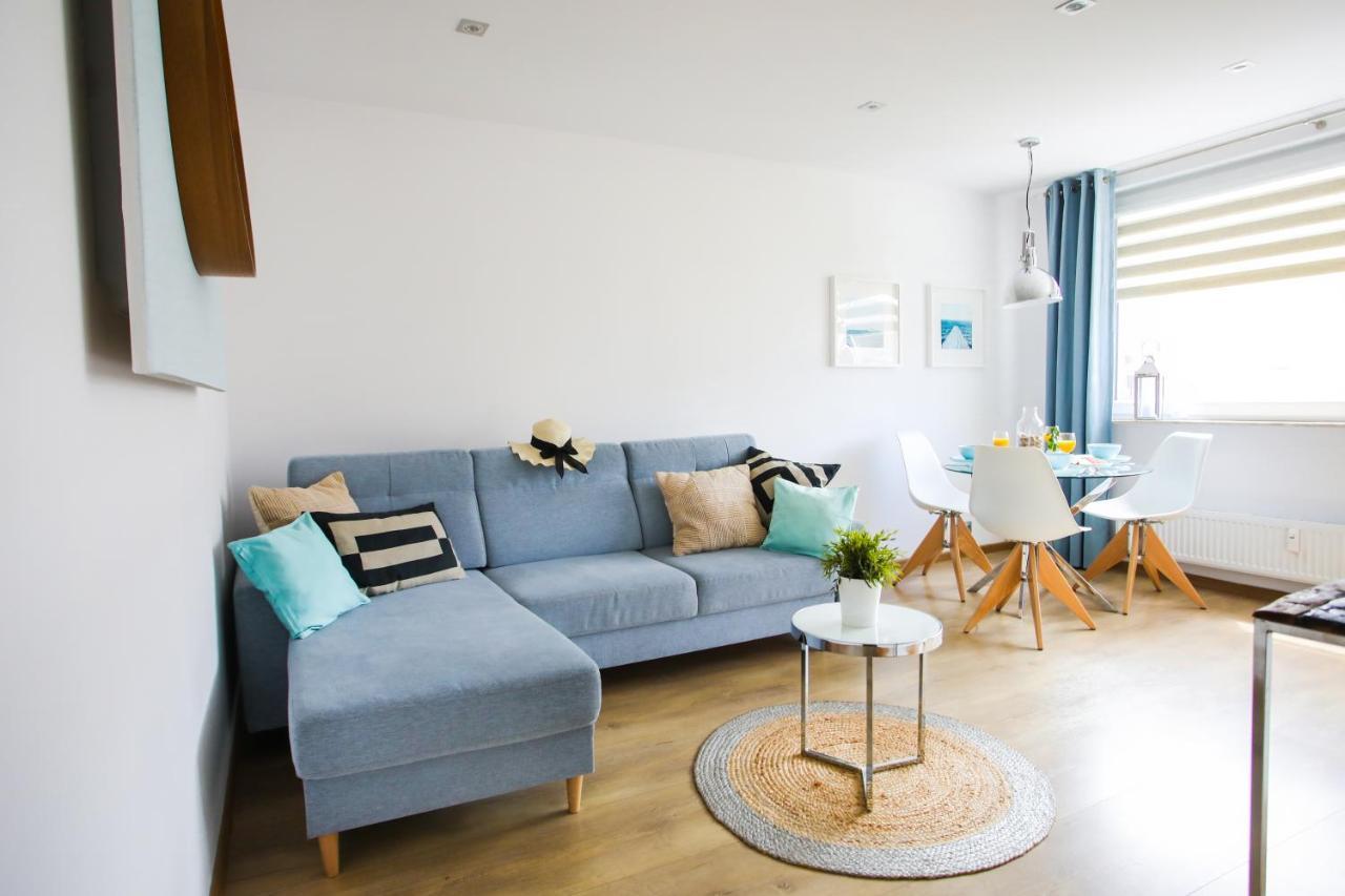 Apartament Blekitno Na Bialym Wladyslawowo Luaran gambar