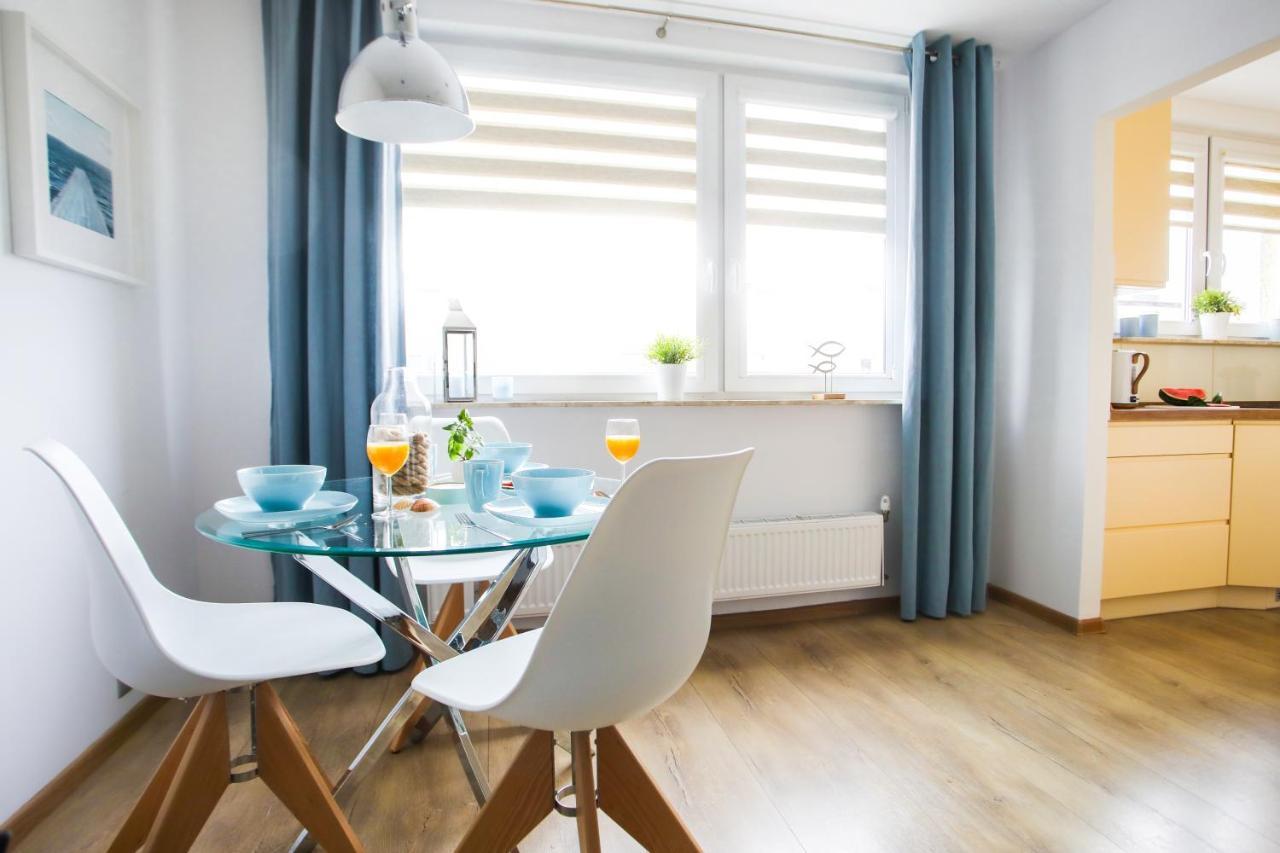 Apartament Blekitno Na Bialym Wladyslawowo Luaran gambar