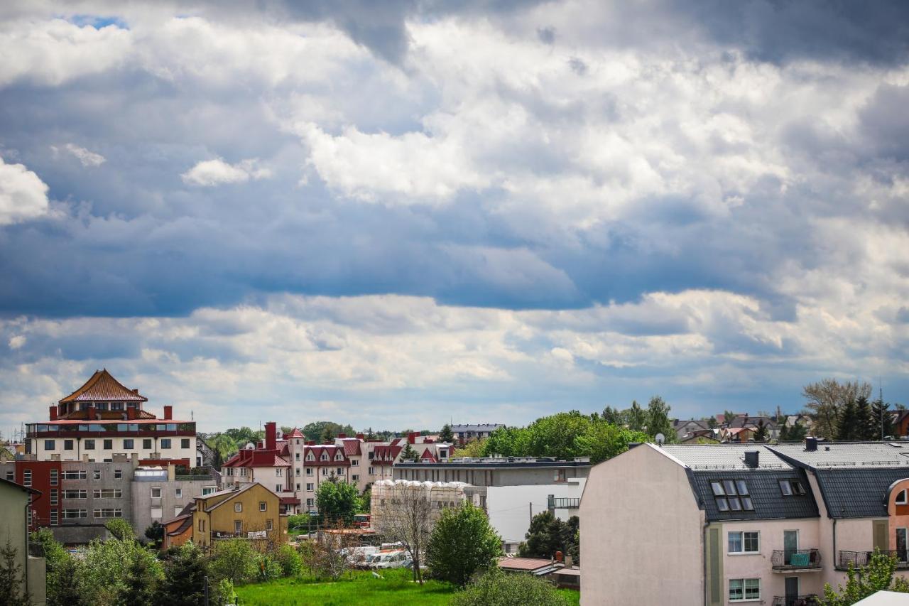 Apartament Blekitno Na Bialym Wladyslawowo Luaran gambar